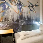 Standard By Hi5- 3 Bedroom 아파트