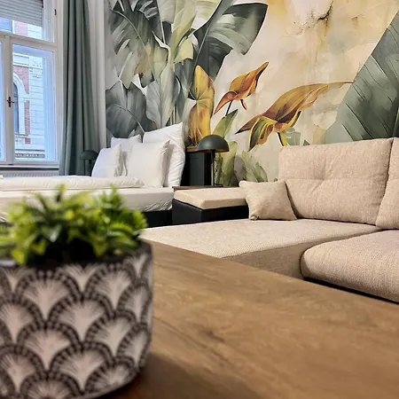 Standard By Hi5- 3 Bedroom *