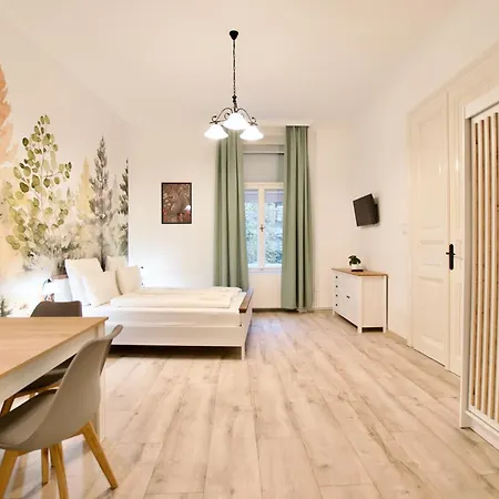 Standard By Hi5- 3 Bedroom *