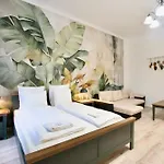 Standard By Hi5- 3 Bedroom * Budapešť