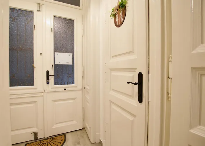 Standard By Hi5- 3 Bedroom *