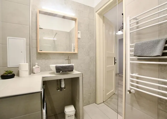 Standard By Hi5- 3 Bedroom Apartamento Budapeste