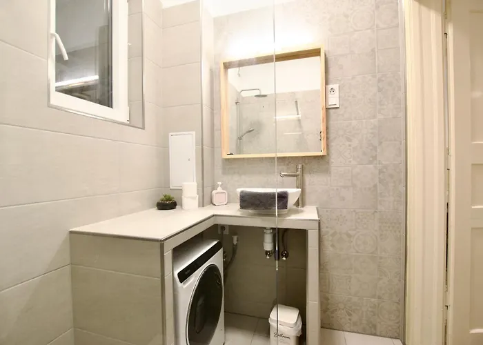 Standard By Hi5- 3 Bedroom